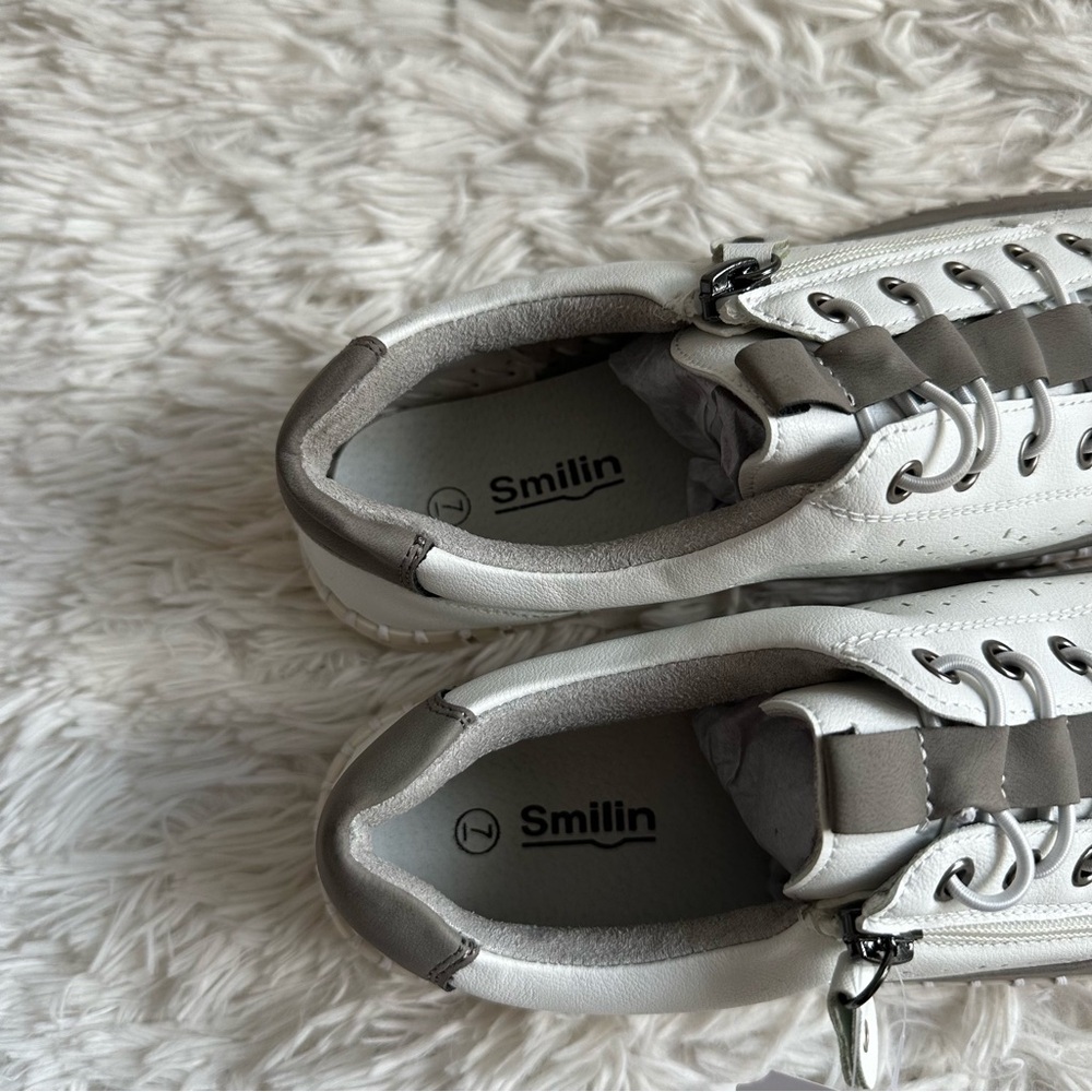 Smilin Womens Fashion Sneakers Casual New With Tags Size 7 - Picture 6 of 7